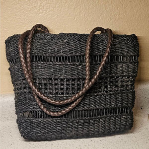 Black Woven Corn Husk Shoulder Tote Bag